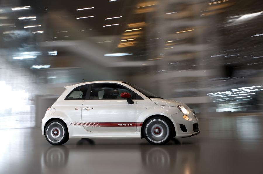  Fiat 500 Abarth 2008 года  (фото 20 из 73)